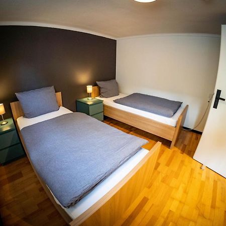 Gemuetliche 2-Zimmer Souterrain Wohnung Ντίσελντορφ Εξωτερικό φωτογραφία